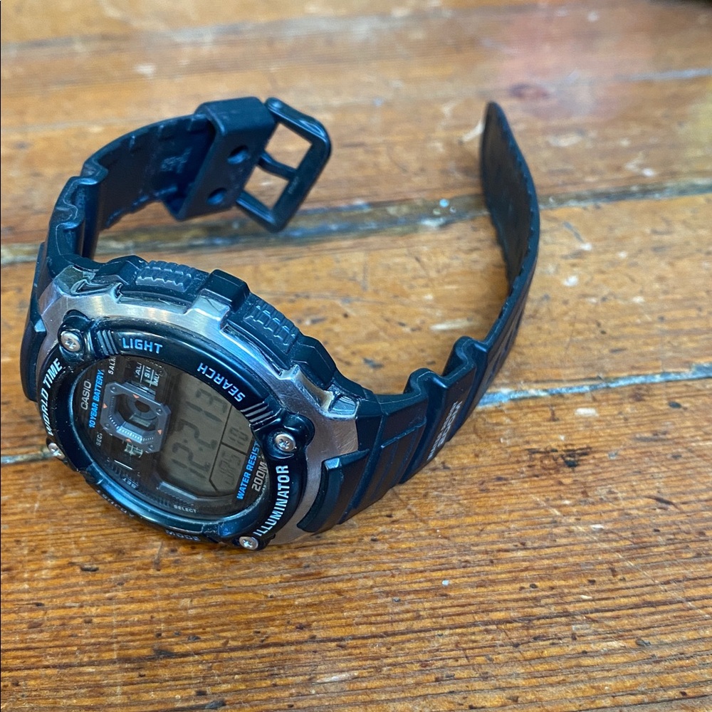 Casio Illuminator Digital Chronograph Dual Display Black Silver Watch.